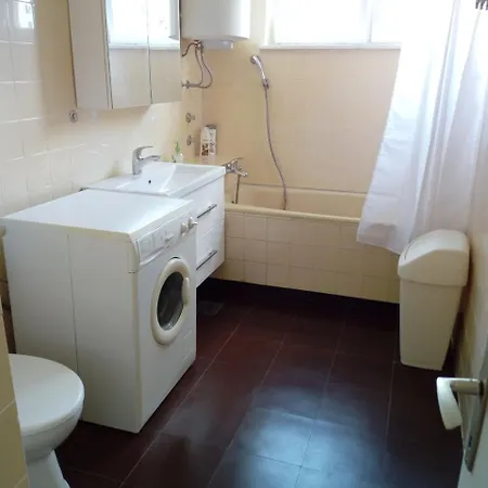Andrej Apartment *
